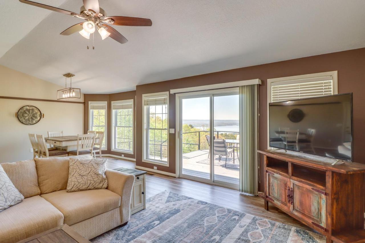 Charming Edgemont Home With Deck And Lake Views! Fairfield Bay Bagian luar foto